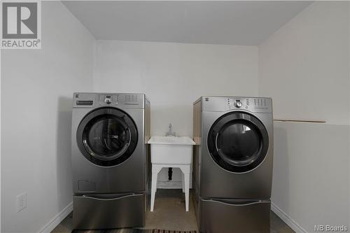 34 Edgemount Drive, Grand Bay-Westfield, NB - Indoor Photo Showing Laundry Room