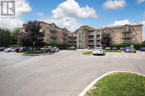 #412 -1490 Bishops Gate, Oakville, ON - Outdoor With Balcony With Facade