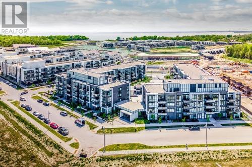 #G17 -375 Sea Ray Ave, Innisfil, ON - Outdoor With View