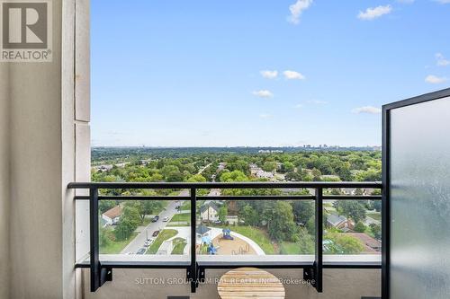 #1207 -1 Grandview Ave, Markham, ON -  With Balcony With View