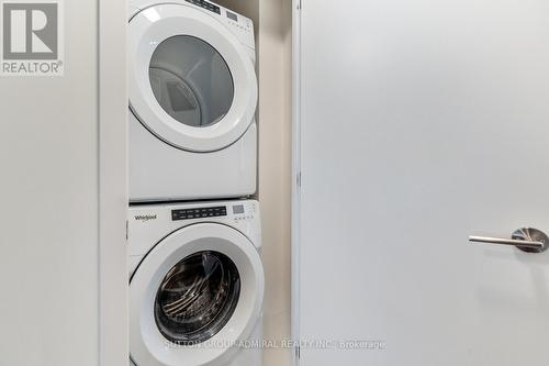 #1207 -1 Grandview Ave, Markham, ON - Indoor Photo Showing Laundry Room