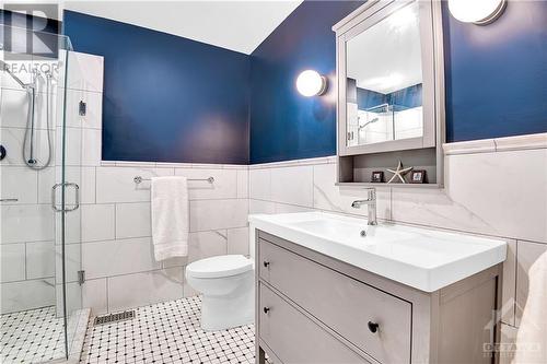 444 Rock Forest Road, Dunrobin, ON - Indoor Photo Showing Bathroom