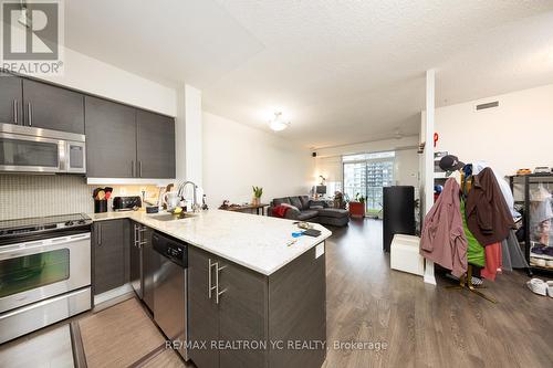 #2509 -125 Western Battery Rd, Toronto, ON - Indoor Photo Showing Kitchen With Stainless Steel Kitchen