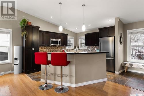 1242 Highwood Avenue, Buena Vista, SK - Indoor Photo Showing Kitchen With Upgraded Kitchen