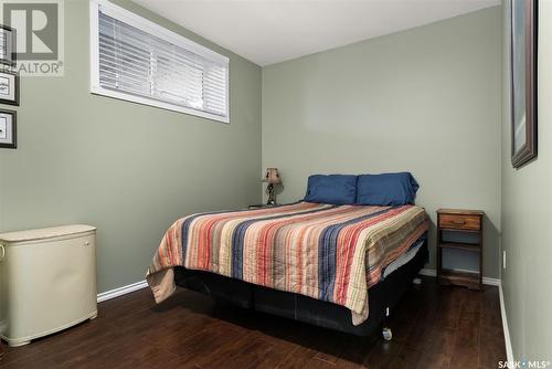 1242 Highwood Avenue, Buena Vista, SK - Indoor Photo Showing Bedroom