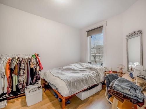 Chambre Ã Â coucher - 2650  - 2654 Rue De Reading, Montréal (Le Sud-Ouest), QC - Indoor Photo Showing Bedroom