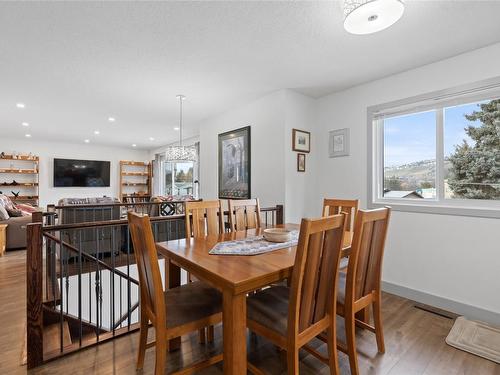 11306 Tassie Drive, Coldstream, BC - Indoor Photo Showing Dining Room