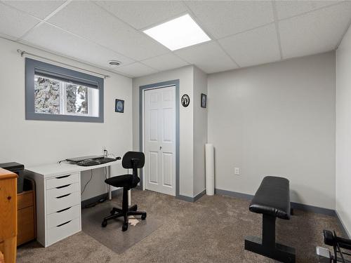 11306 Tassie Drive, Coldstream, BC - Indoor Photo Showing Office