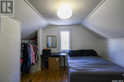71 King Street, Yorkton, SK - Indoor Photo Showing Bedroom