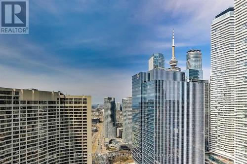 3508 - 33 Harbour Square, Toronto, ON - Outdoor With Facade