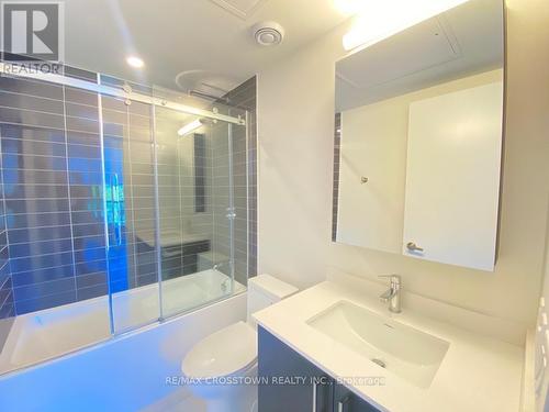 #316W -3 Rosewater St, Richmond Hill, ON - Indoor Photo Showing Bathroom