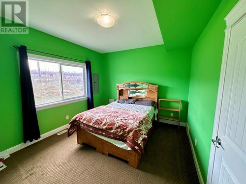 5418 Snowbrush Street, Oliver, BC - Indoor Photo Showing Bedroom