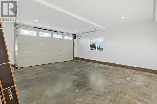 390 Ootischenia Road, Ootischenia, BC - Indoor Photo Showing Garage