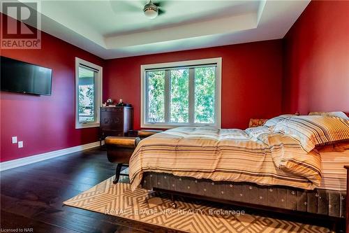 713 Clarence Street, Port Colborne, ON - Indoor Photo Showing Bedroom