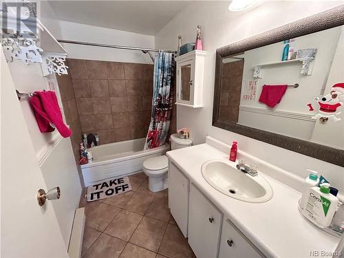 13 Hannah Street, Miramichi, NB - Indoor Photo Showing Bathroom