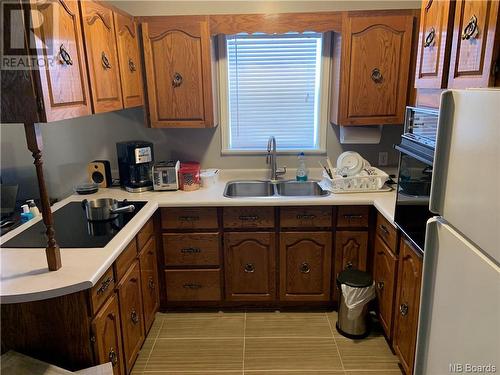 18 Centrale Street, Rogersville, NB - Indoor Photo Showing Kitchen With Double Sink