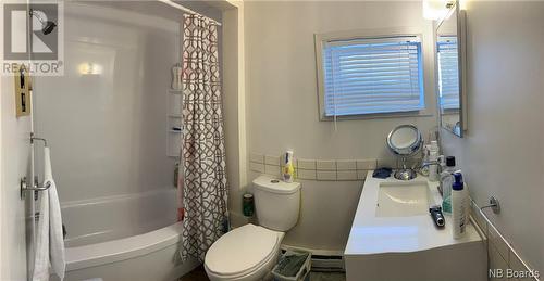 18 Centrale Street, Rogersville, NB - Indoor Photo Showing Bathroom