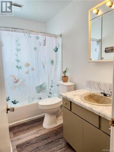 4423 Main, Belledune, NB - Indoor Photo Showing Bathroom