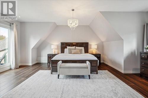3399 Lakeshore Rd, Burlington, ON - Indoor Photo Showing Bedroom