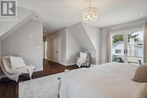 3399 Lakeshore Rd, Burlington, ON - Indoor Photo Showing Bedroom