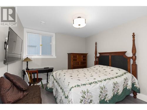 2232 Tramonto Court, Kelowna, BC - Indoor Photo Showing Bedroom