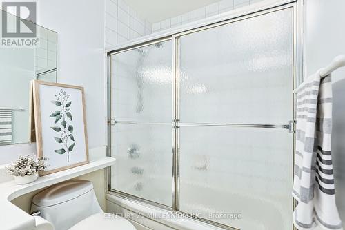 5 Trafalgar Rd, Collingwood, ON - Indoor Photo Showing Bathroom