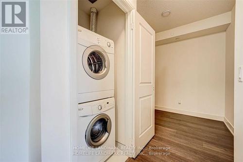 3506 - 88 Sheppard Avenue E, Toronto, ON - Indoor Photo Showing Laundry Room