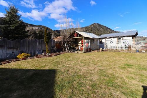 3474 Davy Road, Grand Forks, BC - Outdoor