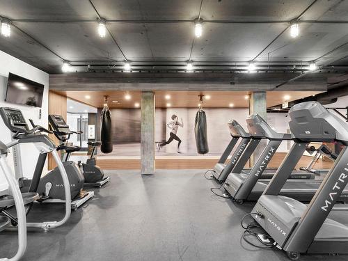 Exercise room - 407-1 Boul. De Maisonneuve O., Montréal (Ville-Marie), QC - Indoor Photo Showing Gym Room