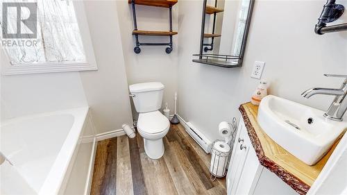 32 Cookstown Road, St. John'S, NL - Indoor Photo Showing Bathroom