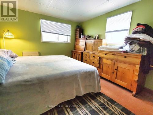 29 Helmers Rd, Hastings Highlands, ON - Indoor Photo Showing Bedroom