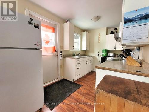 29 Helmers Rd, Hastings Highlands, ON - Indoor Photo Showing Kitchen