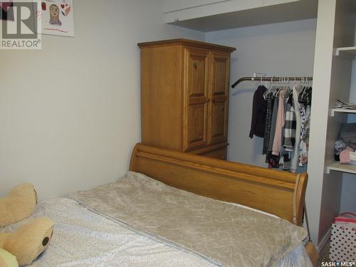 600 8Th Avenue W, Nipawin, SK - Indoor Photo Showing Bedroom
