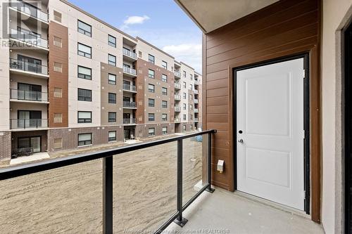 728 Brownstone Drive Unit# 608, Lakeshore, ON - Outdoor With Balcony With Exterior