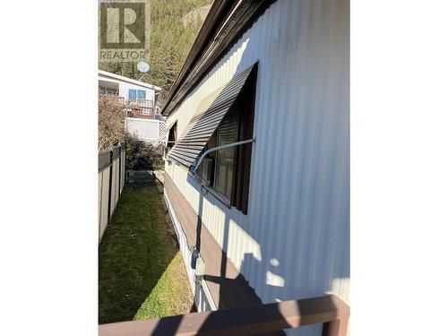 537 Begbie Road Unit# 17, Tappen, BC - Outdoor With Exterior