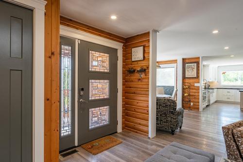 340 Sahlstrom Road, Castlegar, BC - Indoor Photo Showing Other Room