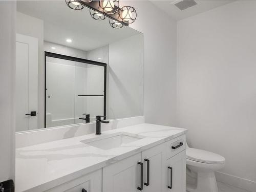 3367 Barrington Rd, Nanaimo, BC - Indoor Photo Showing Bathroom