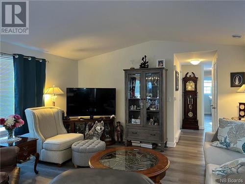 18 Crosby Crescent, Miramichi, NB - Indoor Photo Showing Living Room