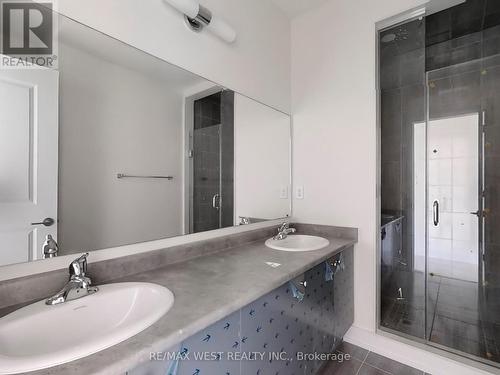 46 Monclova (Lot 1) Rd, Toronto, ON - Indoor Photo Showing Bathroom