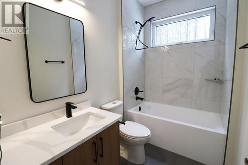 245 Prospect Drive, Grand Forks, BC - Indoor Photo Showing Bathroom