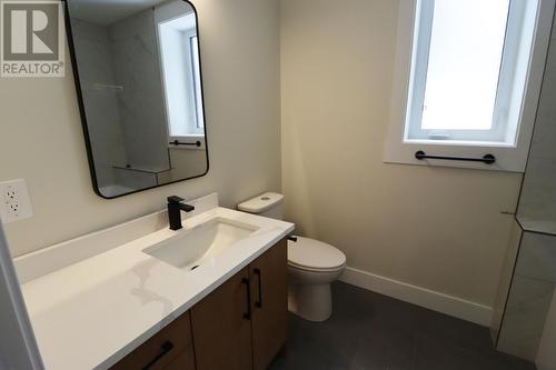 245 Prospect Drive, Grand Forks, BC - Indoor Photo Showing Bathroom