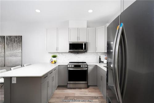54 Twintree Way, Winnipeg, MB - Indoor Photo Showing Kitchen With Upgraded Kitchen