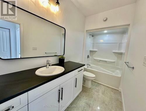 62 Hastings Park Drive, Belleville, ON - Indoor Photo Showing Bathroom