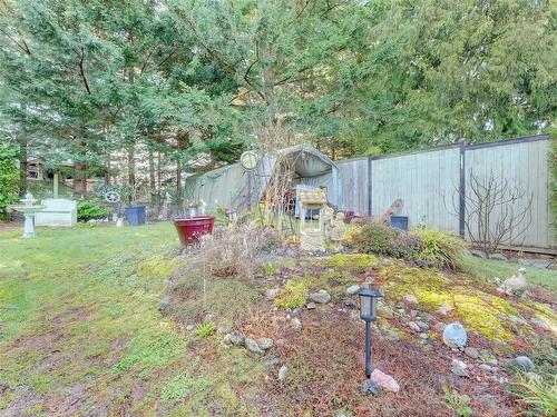 563 Phelps Ave, Langford, BC - Outdoor