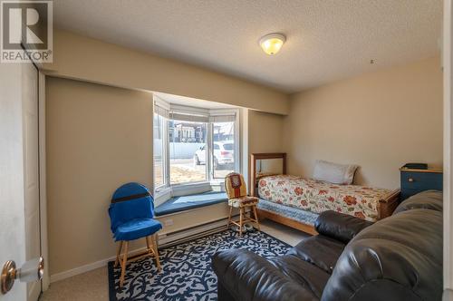 6764 Lakeside Drive, Oliver, BC - Indoor Photo Showing Other Room