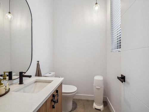 Salle de bains - 215 Rue De Capri, Repentigny (Repentigny), QC - Indoor Photo Showing Bathroom
