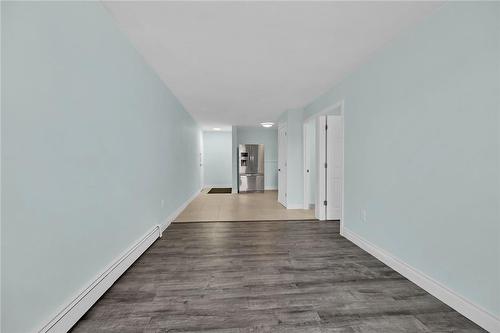 30 Summit Avenue|Unit #202, Hamilton, ON - Indoor Photo Showing Other Room