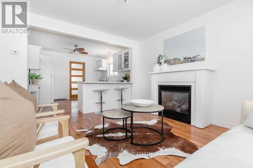 196 Simcoe St, Collingwood, ON - Indoor With Fireplace