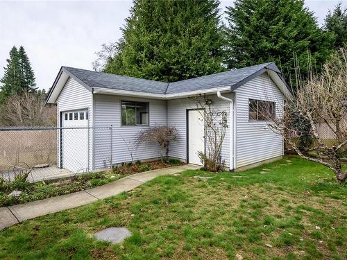 1882 Valley View Dr, Courtenay, BC - Outdoor