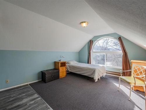 475 Upper Bench Road, Penticton, BC - Indoor Photo Showing Bedroom